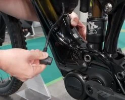 Magasin De Vélos 16 Magasin De Vélos -Magasin De Vélos giant energypak plus range extender 250 wh batteire additionnelle 3840x2160