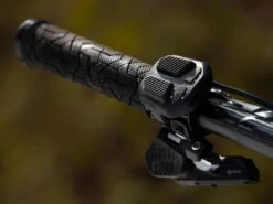 Giant - RideControl Ergo SG - Commande Au Guidon -Magasin De Vélos giant ridecontrol ergo sg commande au guidon detail 2 3840x2160