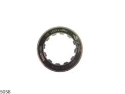 Shimano - Bague De Verrouillage Pour Cassette SLX CS-M7000 -Magasin De Vélos shimano bague verrouillage cassette slx cs m7000 2 3840x2160